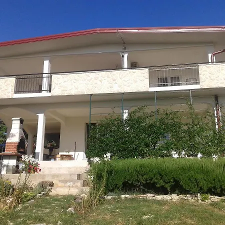 Apartman With A Parking Space Gornji Karin, Novigrad - 16610