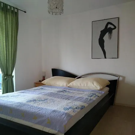 Apartmán With A Parking Space Gornji Karin, Novigrad - 16610 Gornji Karin